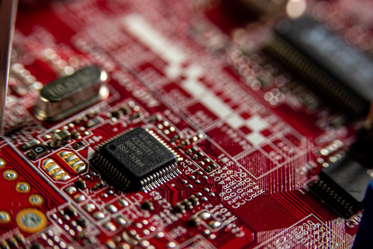 What Is a Semiconductor and How Does It Work?