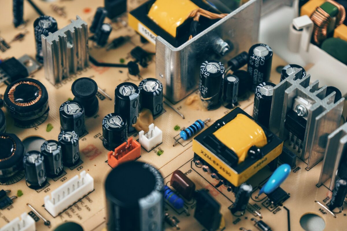 Why Chipmakers Are Moving to Gate-All-Around Transistors
